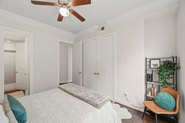 510 Lovett Boulevard 301, Houston, TX 77006