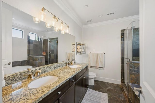 510 Lovett Boulevard 301, Houston, TX 77006