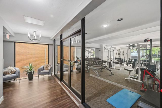 510 Lovett Boulevard 301, Houston, TX 77006