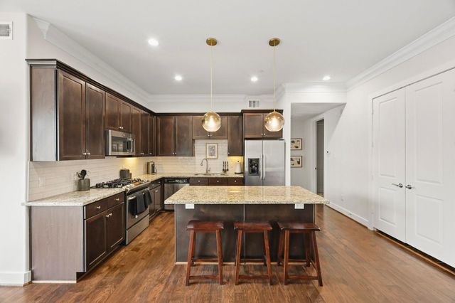 510 Lovett Boulevard 301, Houston, TX 77006