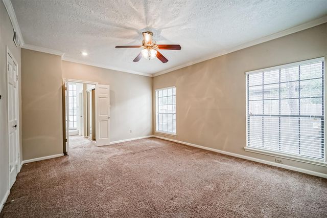 67 N Skyflower Court, Spring, TX 77381