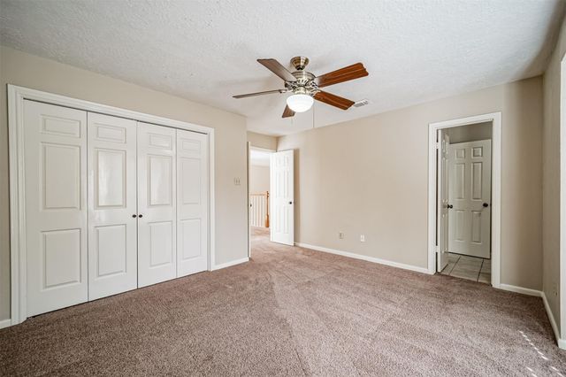 67 N Skyflower Court, Spring, TX 77381