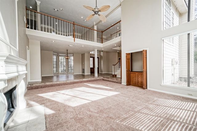 67 N Skyflower Court, Spring, TX 77381