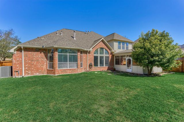 6615 Pelham Chase Drive, Spring, TX 77389
