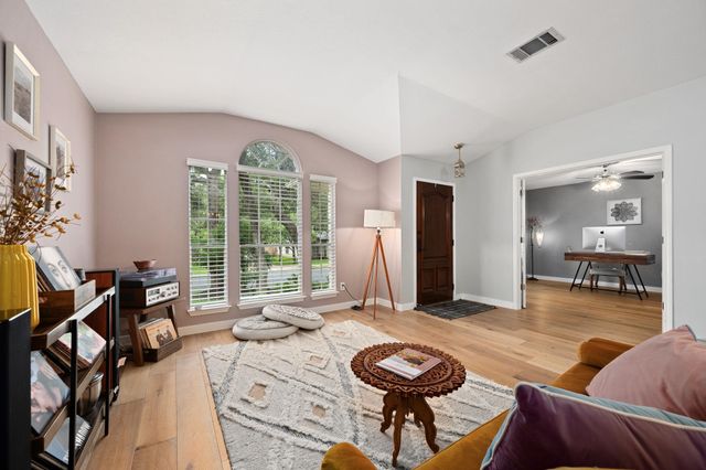 8112 Luling LN, Austin, TX 78729