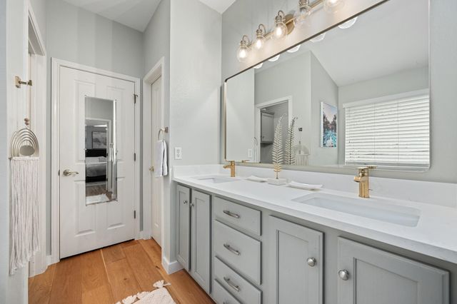 8112 Luling LN, Austin, TX 78729