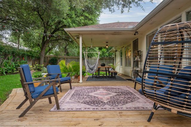 8112 Luling LN, Austin, TX 78729