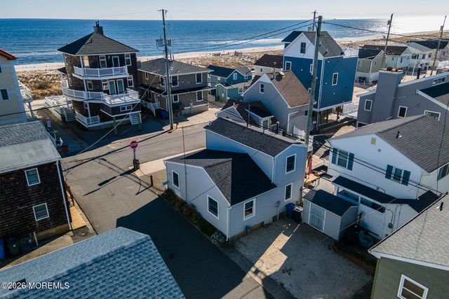53 E Bay Way, Lavallette, NJ 08735
