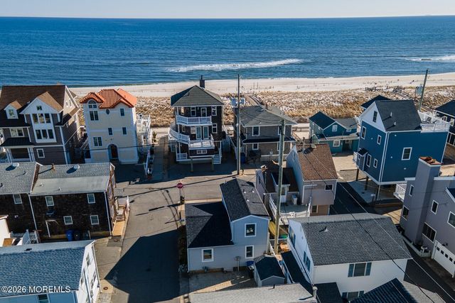 53 E Bay Way, Lavallette, NJ 08735