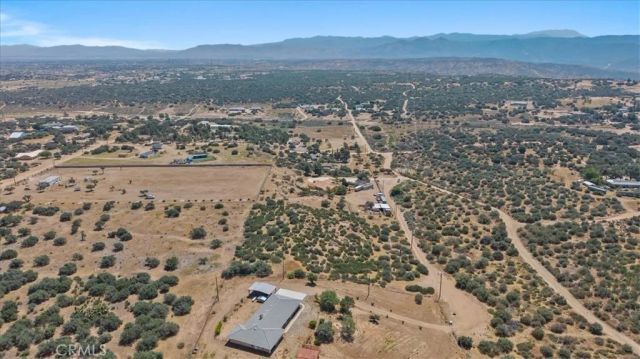 0 Edgehill Rd, Oak Hills, CA 92344