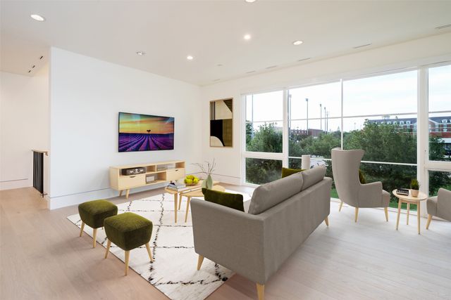 5048 Airline Road, Highland Park, TX 75205