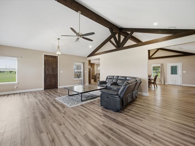 1032 Justin Drive, Springtown, TX 76082