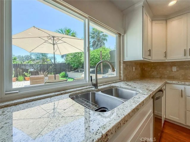 628 San Telmo, Newbury Park, CA 91320