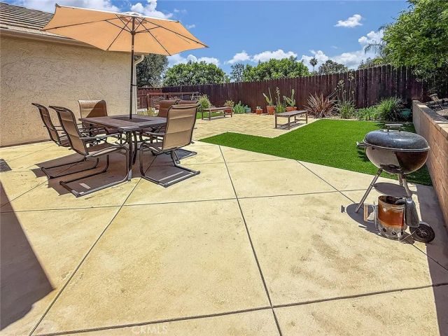 628 San Telmo, Newbury Park, CA 91320
