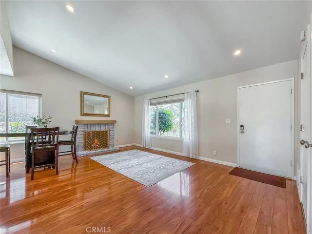 628 San Telmo, Newbury Park, CA 91320