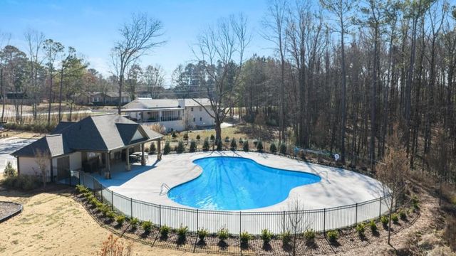 2358 Carlton Parkway, Douglasville, GA 30135