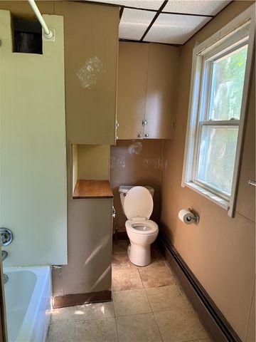 29 Congdon Avenue, North Kingstown, RI 02852