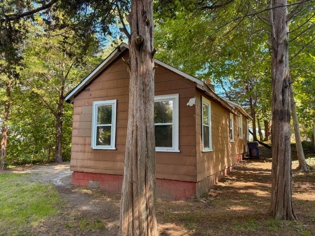 29 Congdon Avenue, North Kingstown, RI 02852