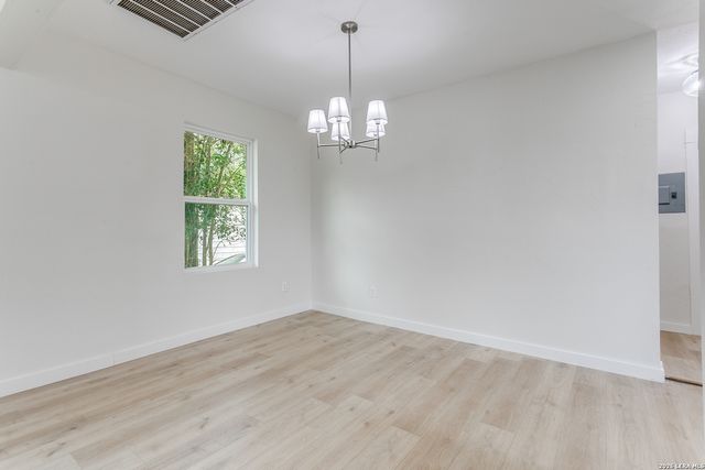 1319 Paso Hondo, San Antonio, TX 78202