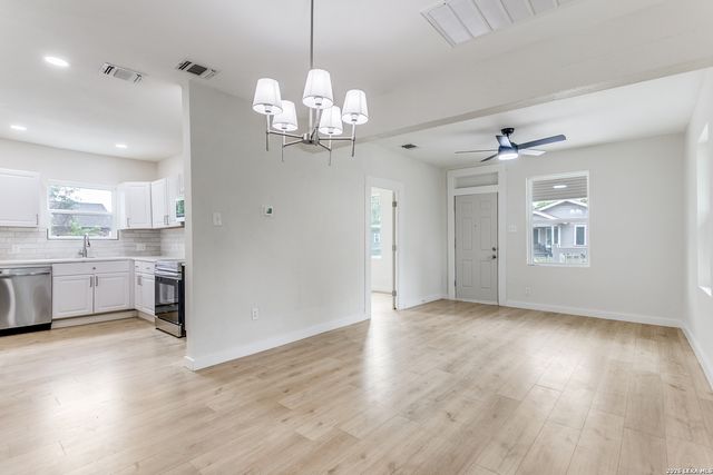 1319 Paso Hondo, San Antonio, TX 78202