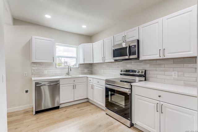 1319 Paso Hondo, San Antonio, TX 78202