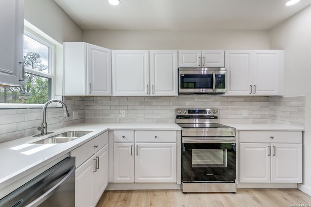 1319 Paso Hondo, San Antonio, TX 78202