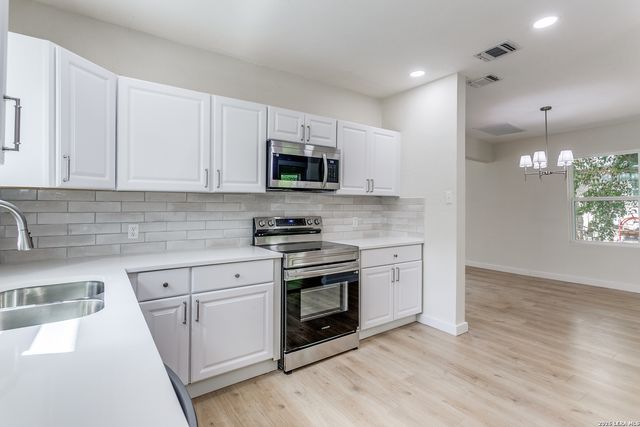 1319 Paso Hondo, San Antonio, TX 78202