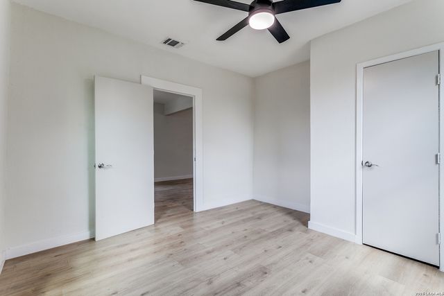 1319 Paso Hondo, San Antonio, TX 78202