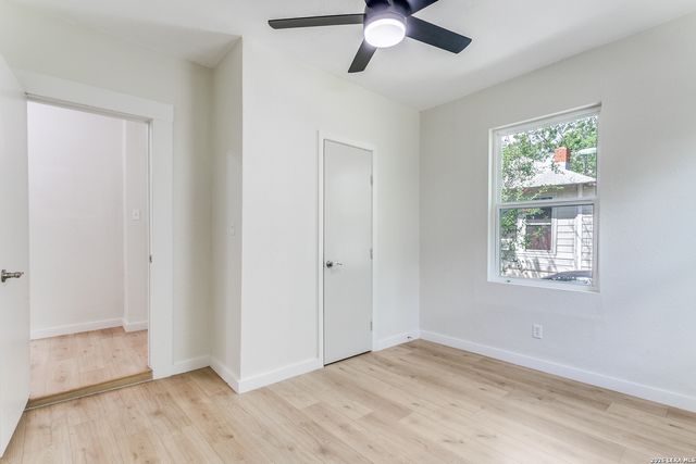 1319 Paso Hondo, San Antonio, TX 78202