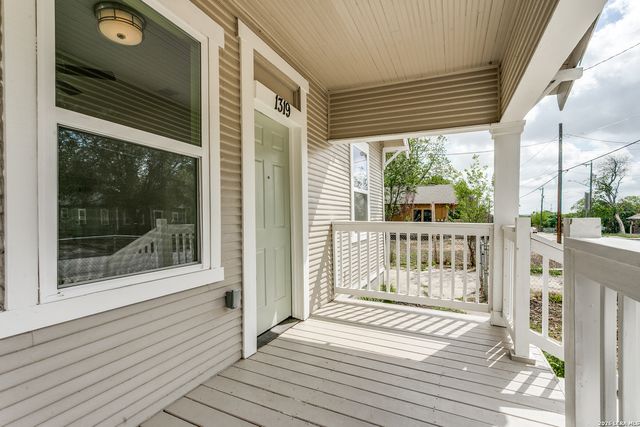 1319 Paso Hondo, San Antonio, TX 78202