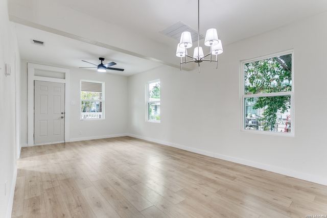 1319 Paso Hondo, San Antonio, TX 78202