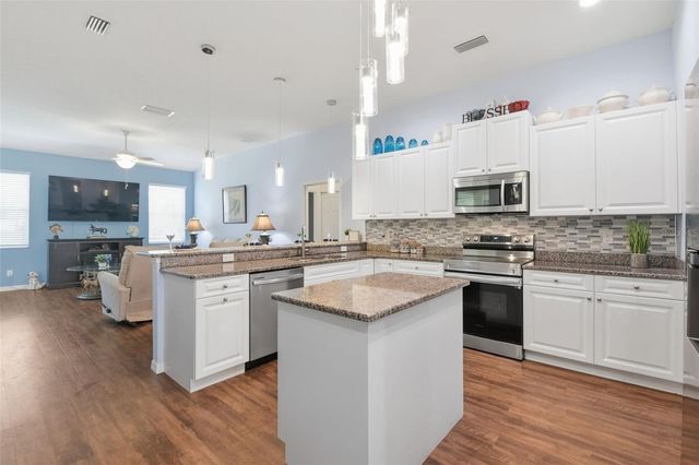 6416 18TH AVENUE E, Bradenton, FL 34208