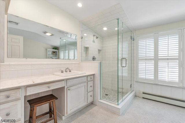 128 Old Forge Rd, Long Hill Twp., NJ 07946