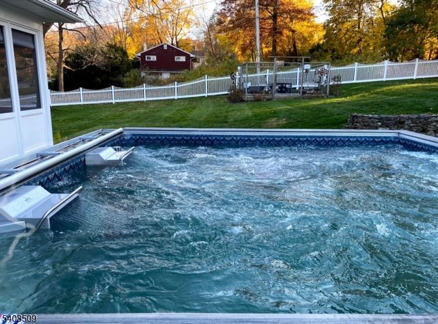 128 Old Forge Rd, Long Hill Twp., NJ 07946