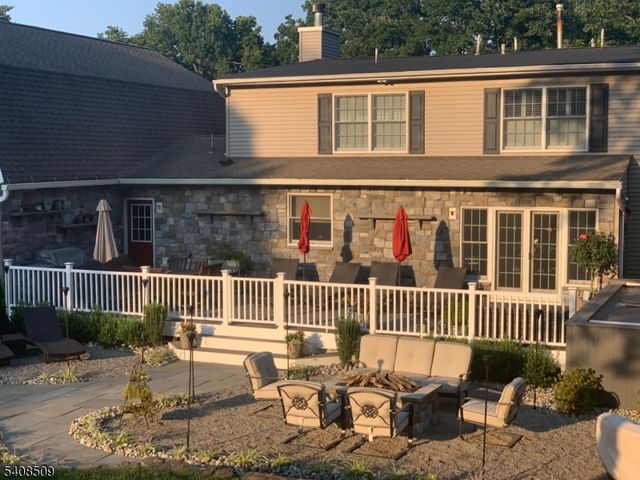 128 Old Forge Rd, Long Hill Twp., NJ 07946