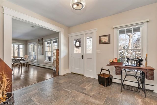 128 Old Forge Rd, Long Hill Twp., NJ 07946