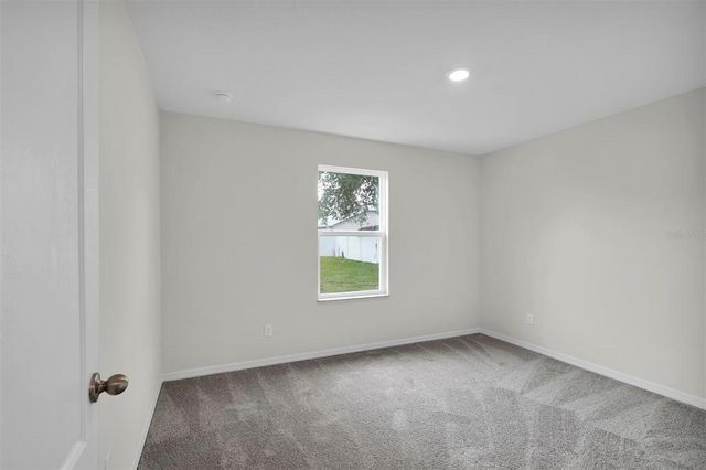 15605 SW 49TH AVE ROAD, Ocala, FL 34473