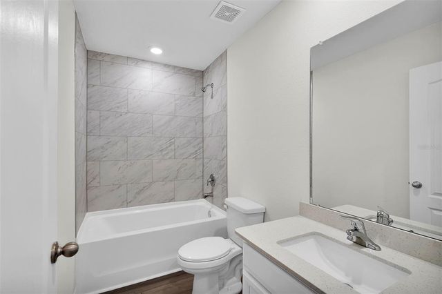 15605 SW 49TH AVE ROAD, Ocala, FL 34473