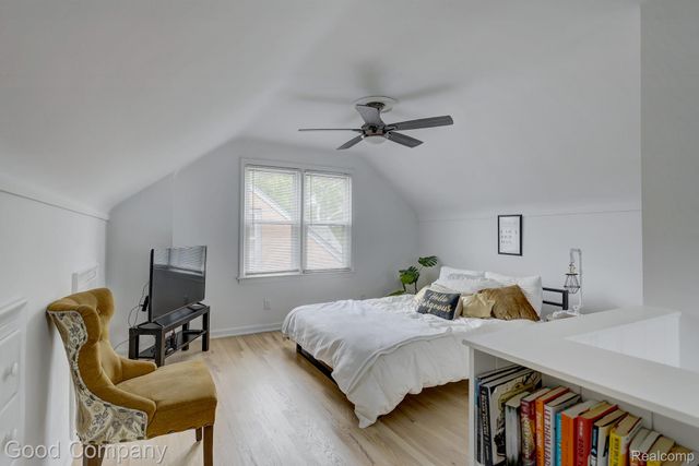 3269 Royal Avenue, Berkley, MI 48072