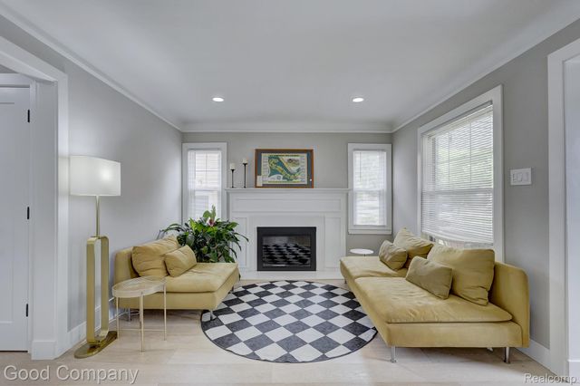 3269 Royal Avenue, Berkley, MI 48072