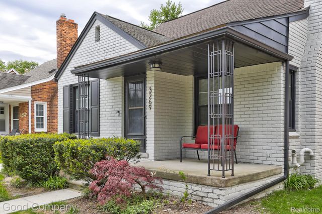 3269 Royal Avenue, Berkley, MI 48072