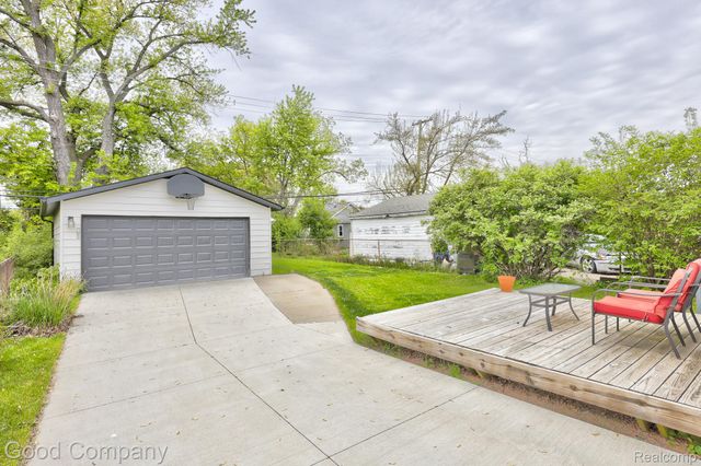 3269 Royal Avenue, Berkley, MI 48072