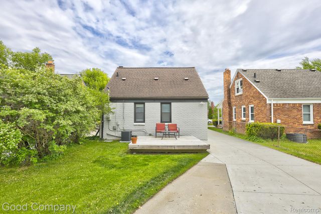 3269 Royal Avenue, Berkley, MI 48072