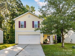 3906 Fernledge Court, Charlotte, NC 28269