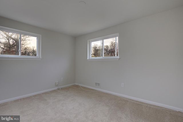 9202 SURRATTS MANOR DR, Clinton, MD 20735