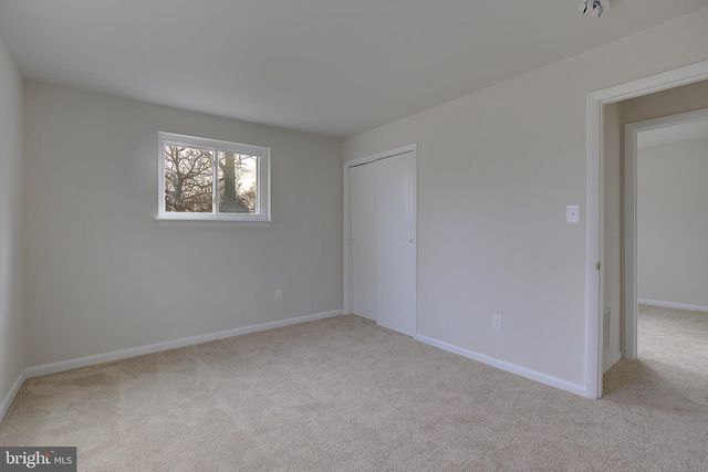 9202 SURRATTS MANOR DR, Clinton, MD 20735