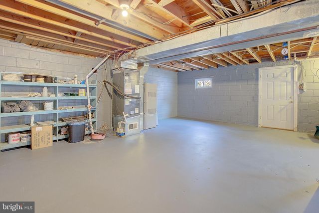 9202 SURRATTS MANOR DR, Clinton, MD 20735