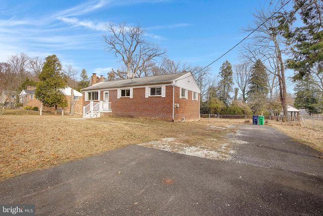 9202 SURRATTS MANOR DR, Clinton, MD 20735