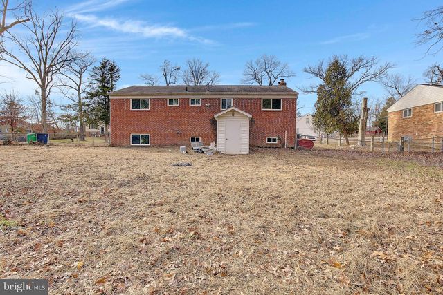 9202 SURRATTS MANOR DR, Clinton, MD 20735