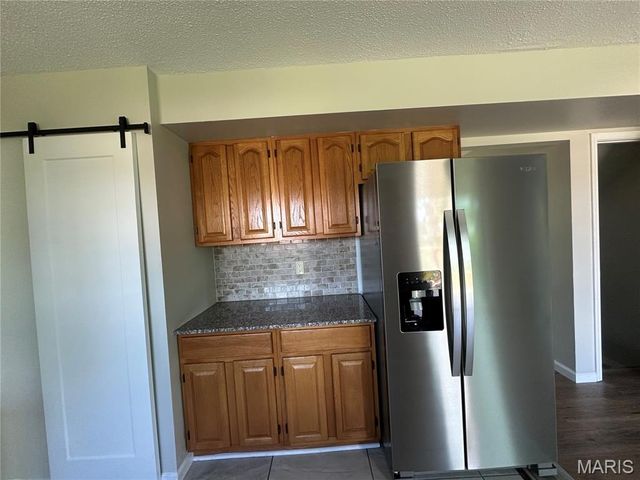 729 N Yosemite Court, St Peters, MO 63376
